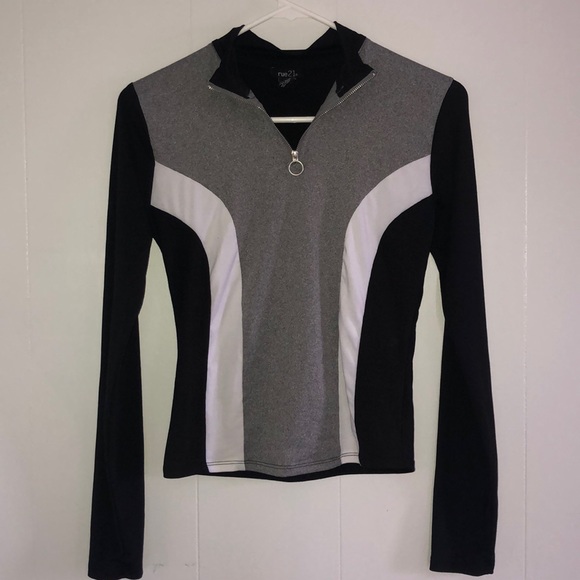 Rue21 Tops - Women’s Quarter Zip Top